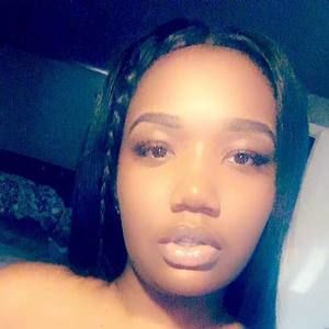 Meet your Posher, Chanice